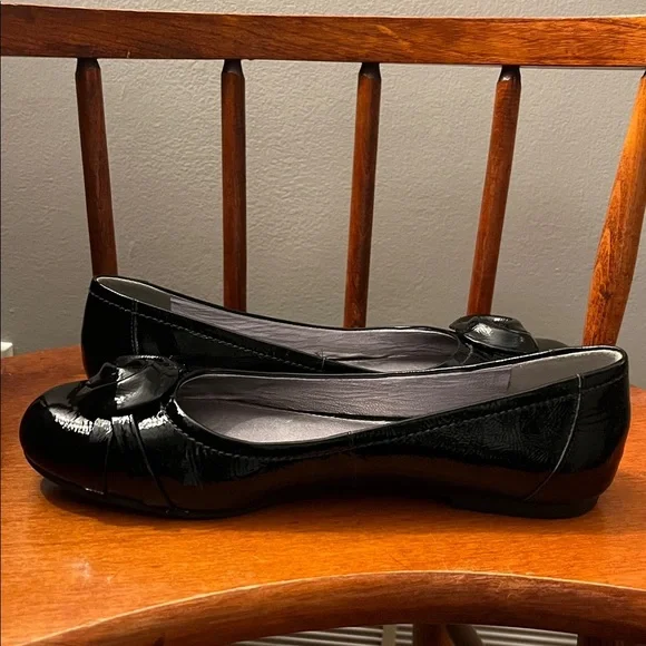 ECCO Women’s Black Patent Leather Ballet Flats Size 39 - Picture 6 of 9